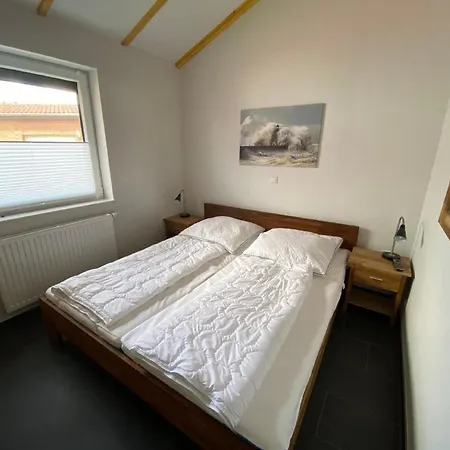 N4 Haus In Nordseenaehe Mit Terrasse Und Garten