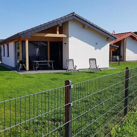 N4 Haus In Nordseenaehe Mit Terrasse Und Garten * Butjadingen