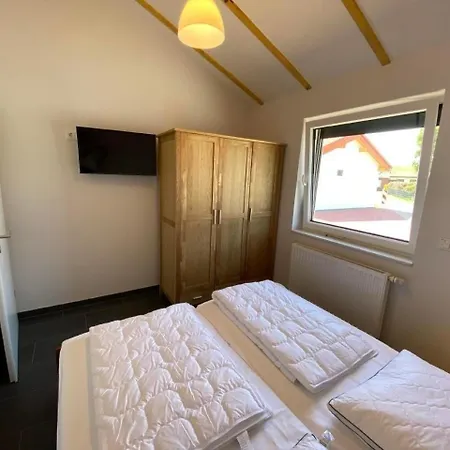 N4 Haus In Nordseenaehe Mit Terrasse Und Garten *